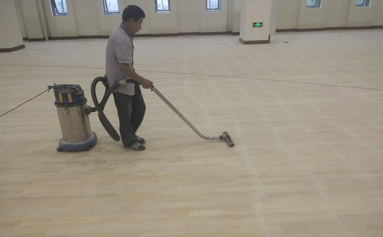欧氏俄勒冈松木地板篮球场怎么维修？