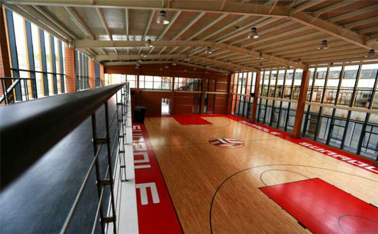 欧氏指接板篮球场地木地板施工技术方案