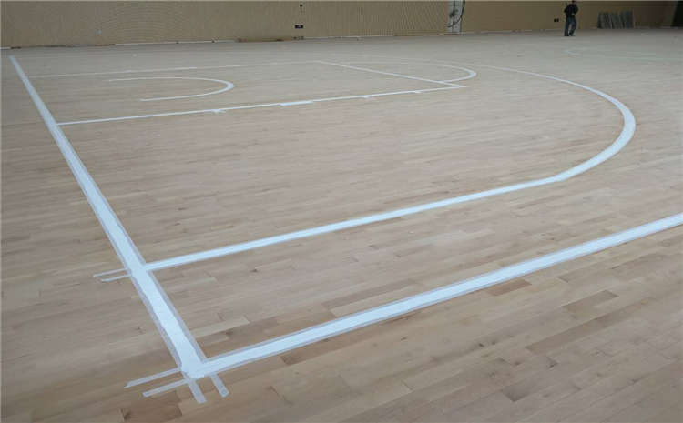 欧氏柞木篮球场实木地板多少钱一平米？