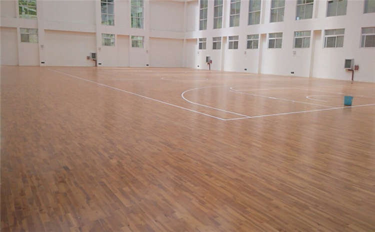 欧氏专业的体育馆木地板翻新施工