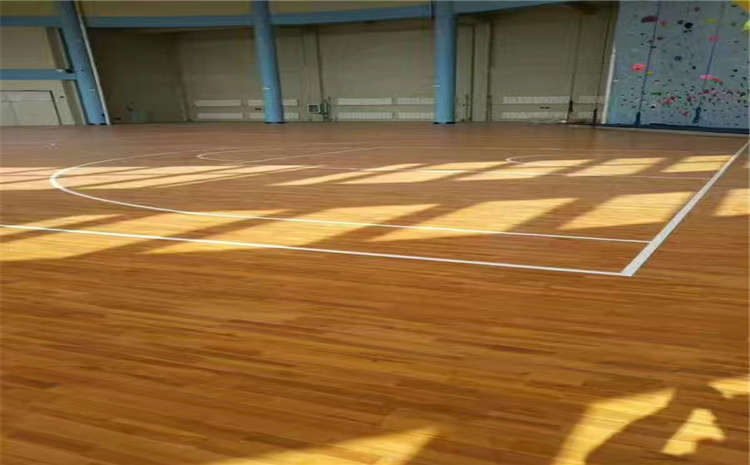 欧氏枫木体育馆实木地板单层龙骨结构