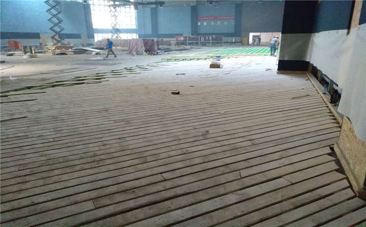 欧氏柞木排球馆木地板施工技术方案