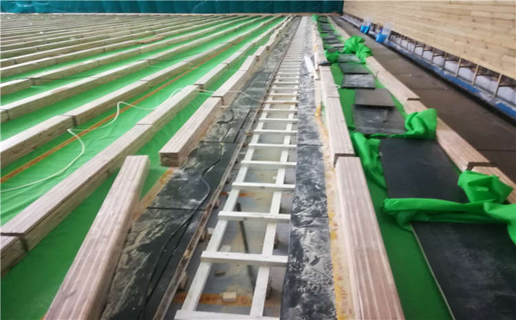 欧氏枫木乒乓球馆木地板施工技术方案