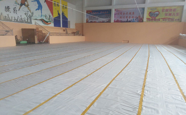 体育场馆地铺用什么结构木地板