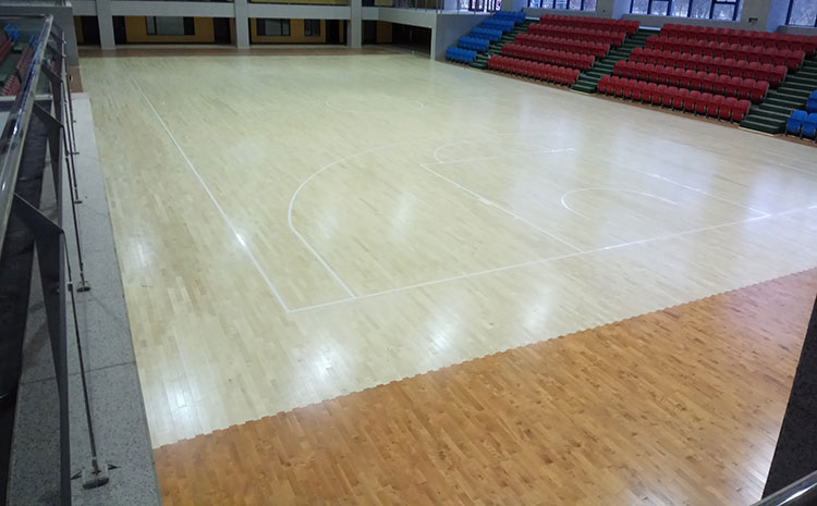 欧氏拼接板木地板篮球馆一般多少钱？