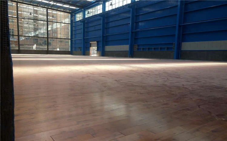 欧氏俄勒冈松乒乓球馆木地板多少钱一平米？